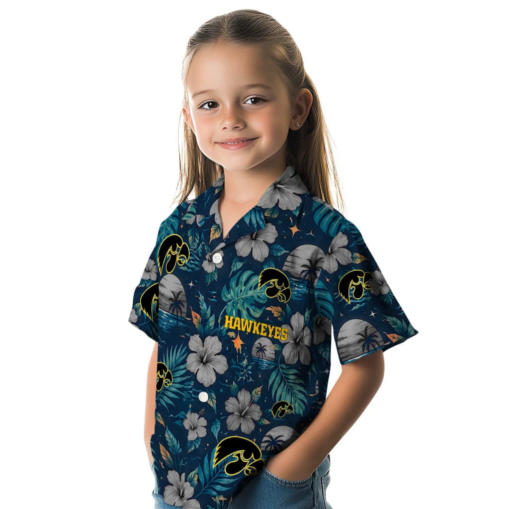 Iowa Hawkeyes Hawaiian Shirt - Personalized Black Blue Iowa Hawkeyes Hawaiian Shirt - Personalized Black Blue