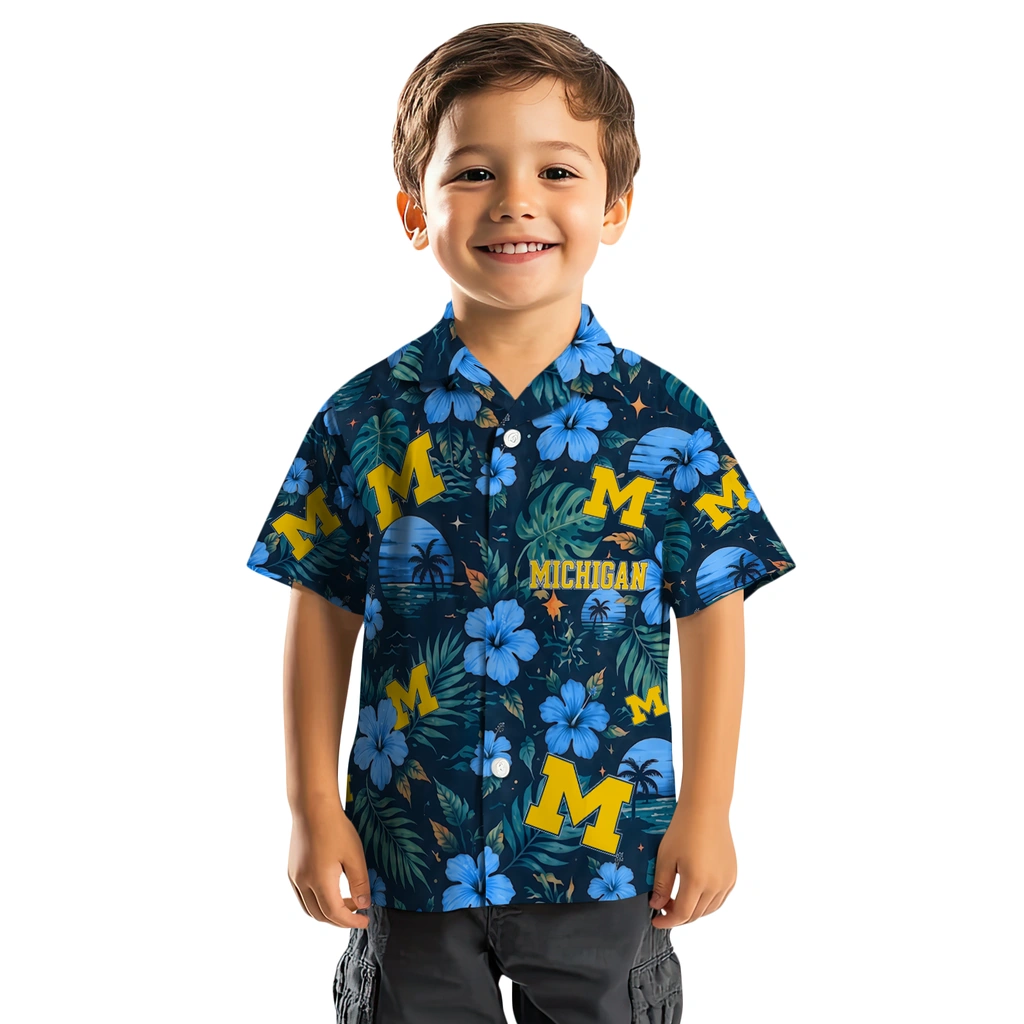 Michigan Wolverines Hawaiian Shirt - Customized Blue Michigan Wolverines Hawaiian Shirt - Customized Blue